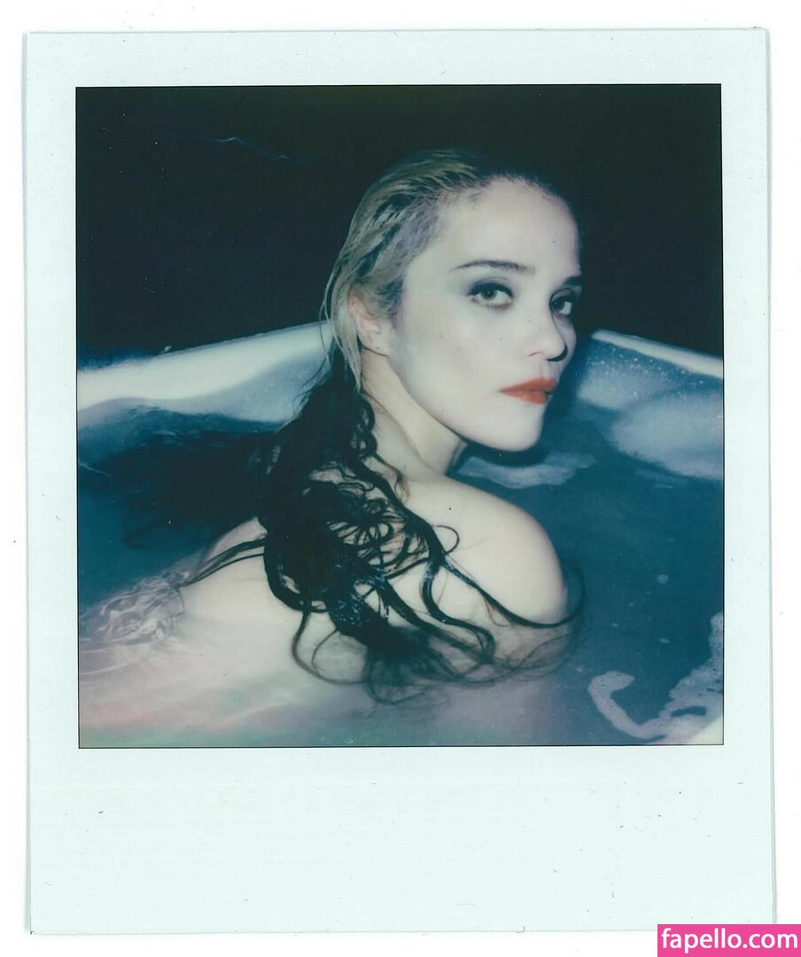 Sky Ferreira